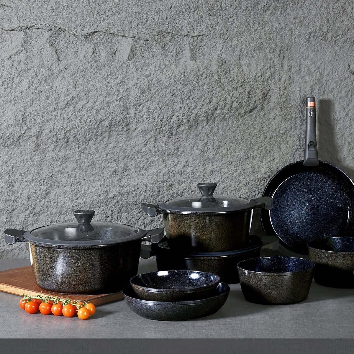 Laguiole – “Réactif” CAPPUCCINO 8-piece set Universal removable handle 2 MAISON DU LYS