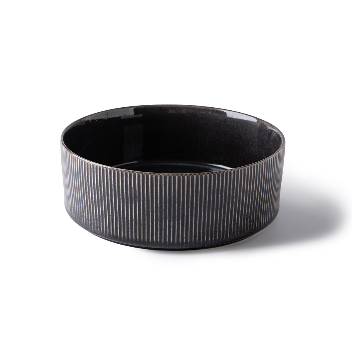 Laguiole – Salade Bowl D 21.5 x H 7.5 cm Stoneware with reactive glaze CARBON