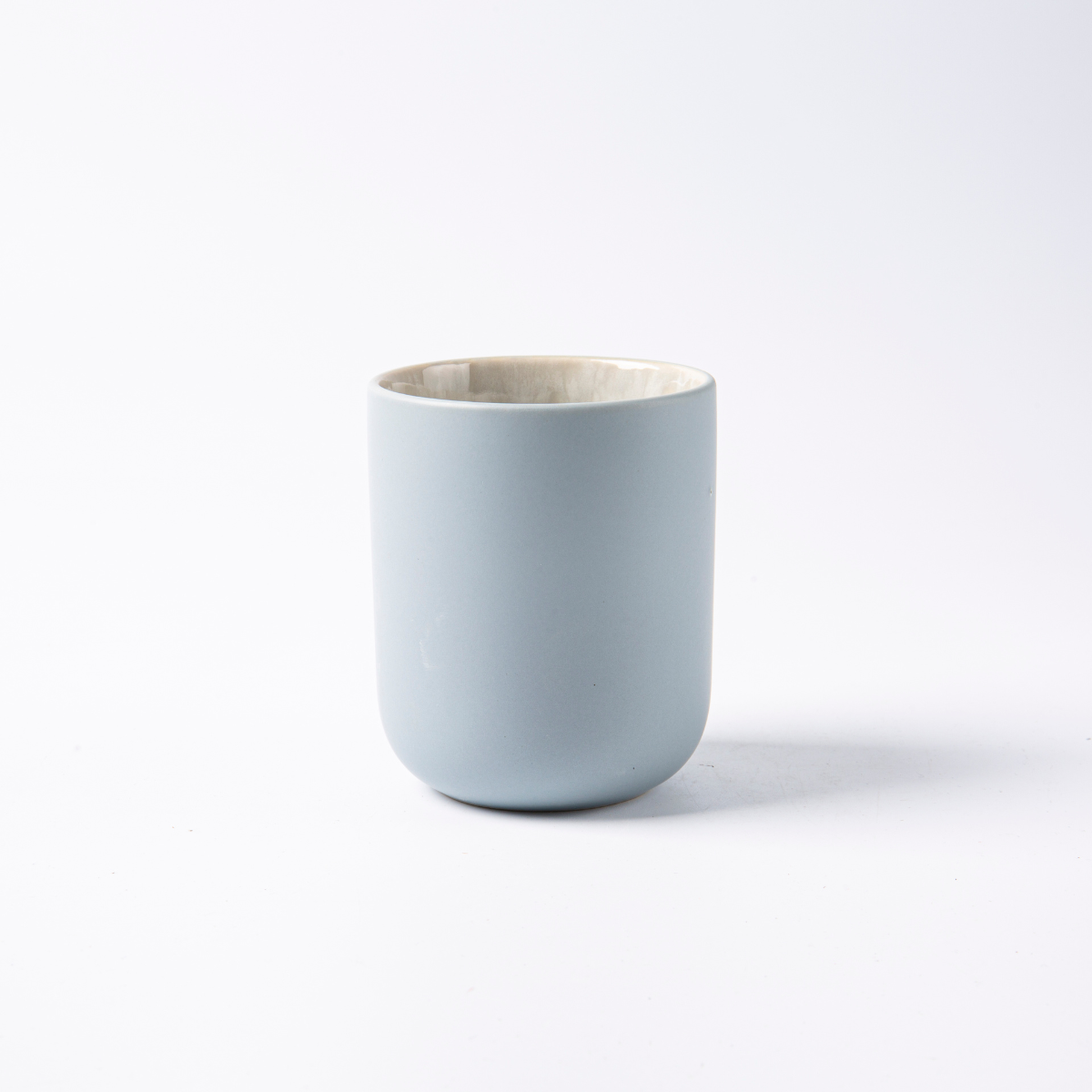 Laguiole – 4 cups in stoneware with reactive glaze, Iris Blue